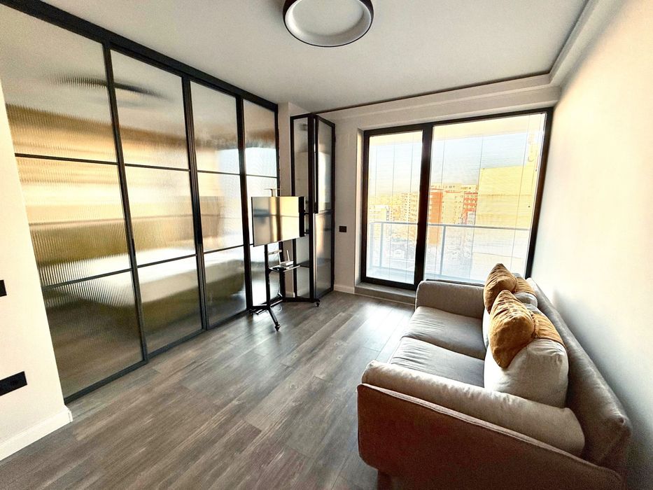 Inchiriez studio exclusivist in Tomis Park
