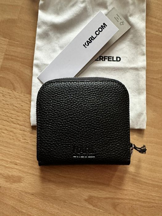 Ново дамско черно портмоне Karl Lagerfeld