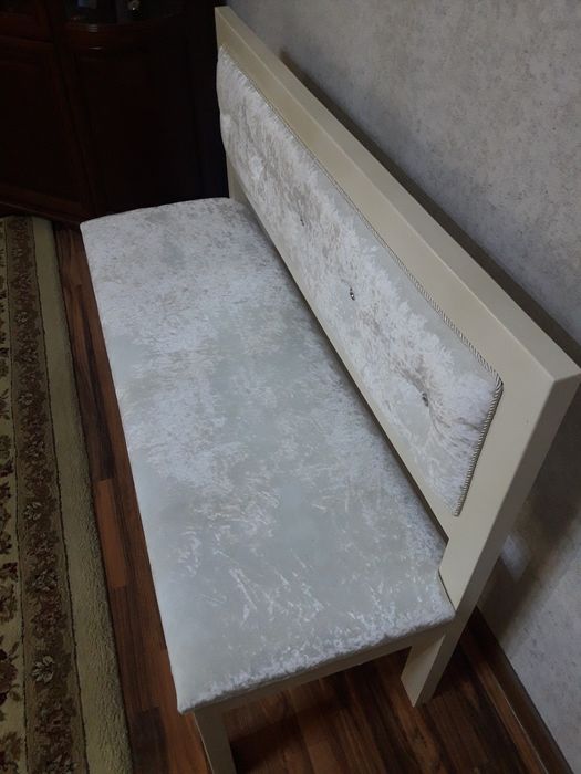 Банкетка сатылады