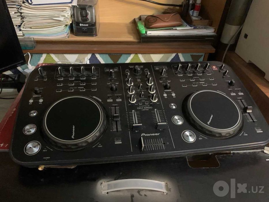 Pioneer DDJ-ERGO-k  Контроллер. В новом состоянии.