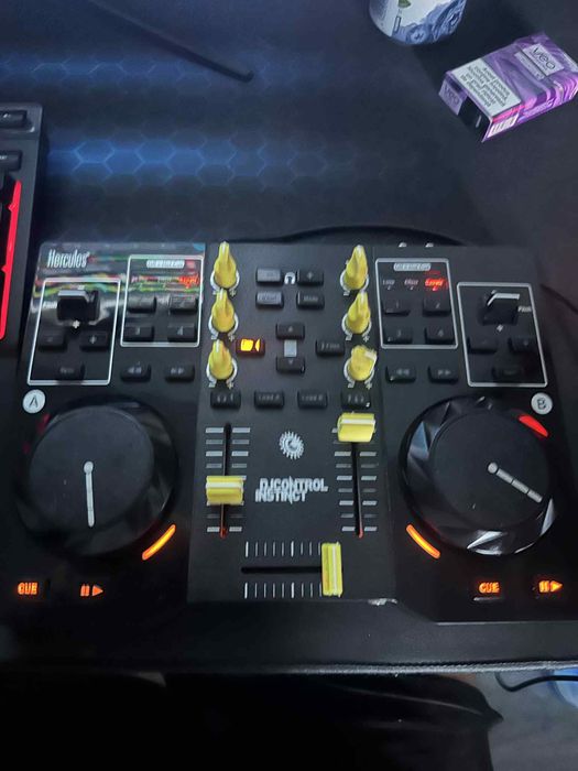 Consolo Dj Hercules control instinct