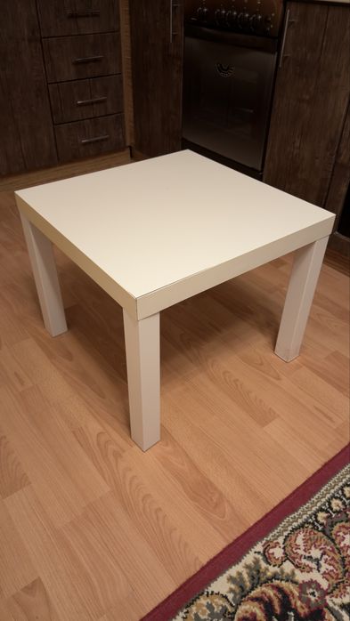 Столик журнальный IKEA