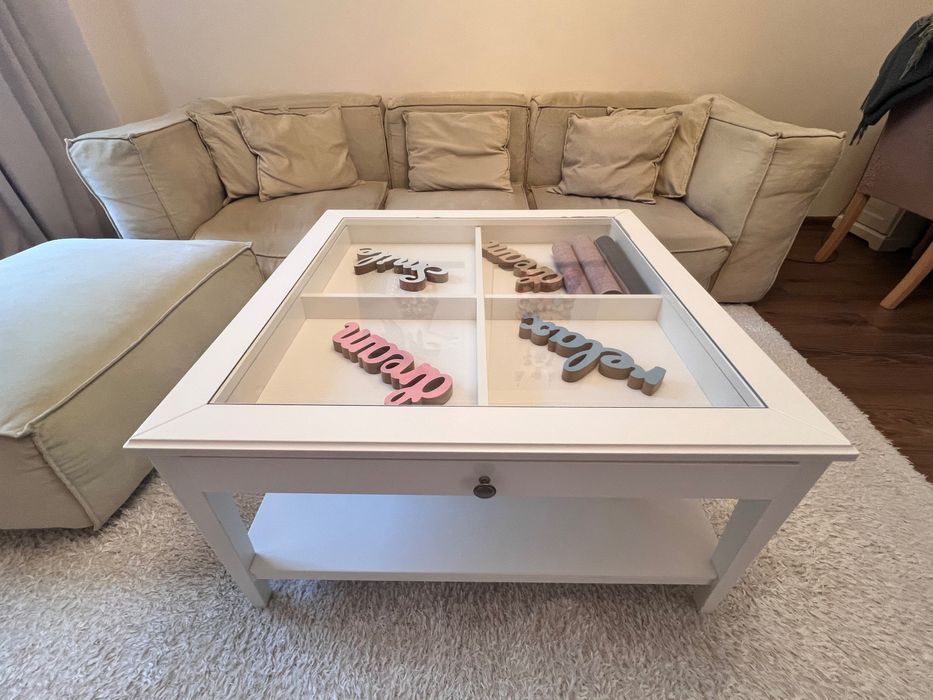 Диван, холна маса и ТВ шкаф