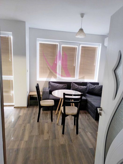 Дава се под наем Двустаен апартамент в Варна, Кайсиева градина - 55 кв.м за 348.84 € - Снимка #1