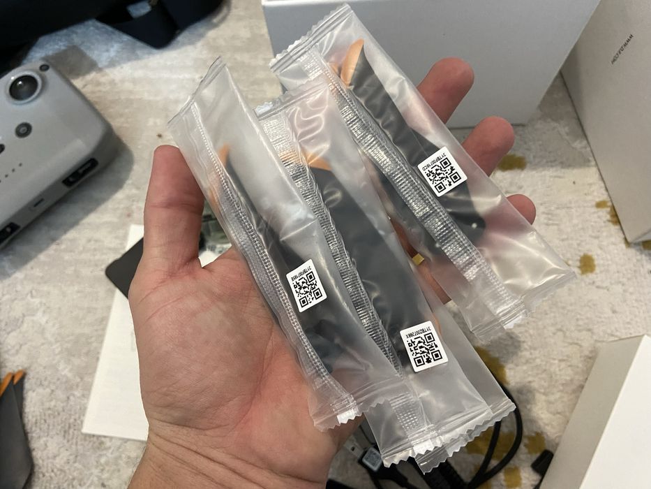 Продам,Dji air 2s