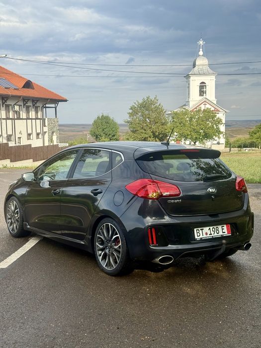 KIA CEED GT 2014 1.6 204 CP