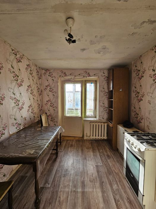 Продаётся 3 комн район Уют, Вольный стиль