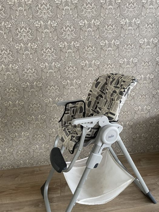 Детский стул для кормления