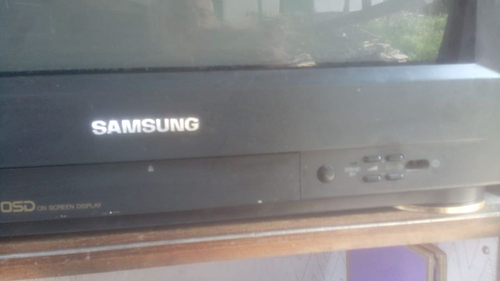 Продам  телевизор  Samsung