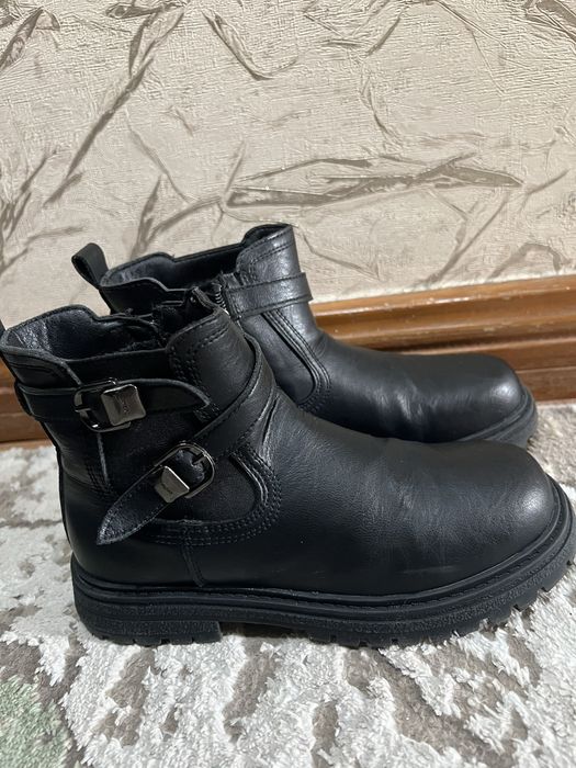 Продам обуви  детские
