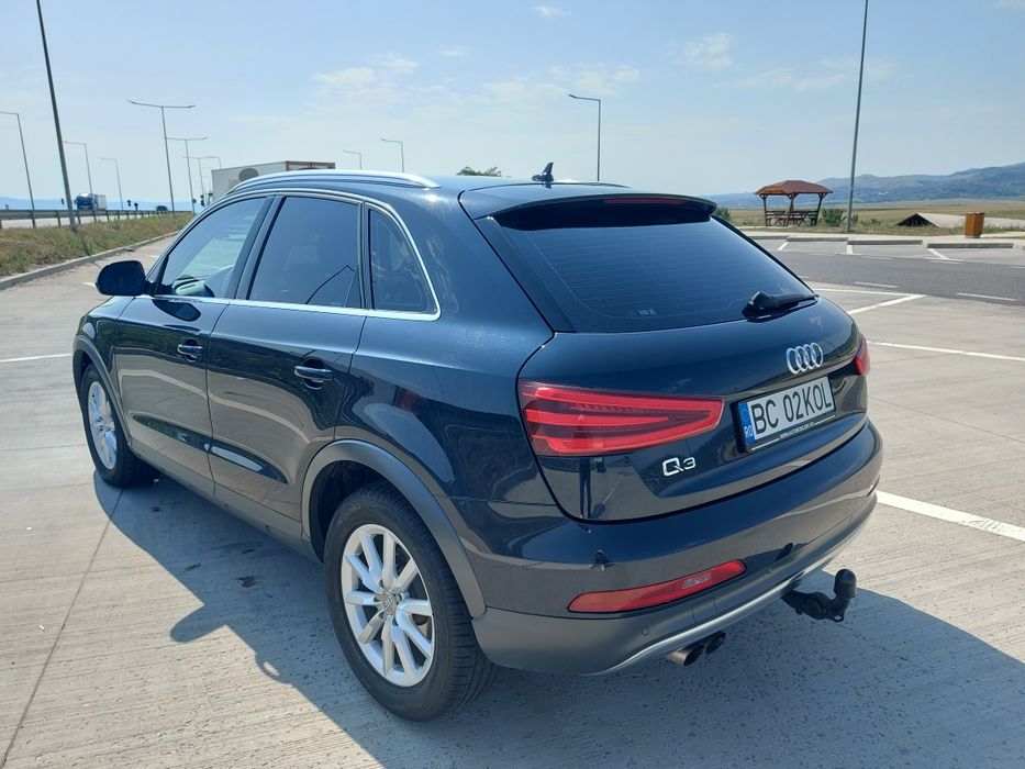 Audi Q3 2.0 TDI Quattro 140 CP  AUTOMAT
