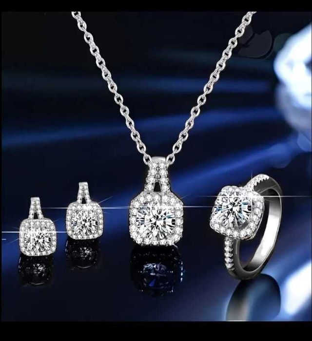 Set de bijuterii elegant pentru femei