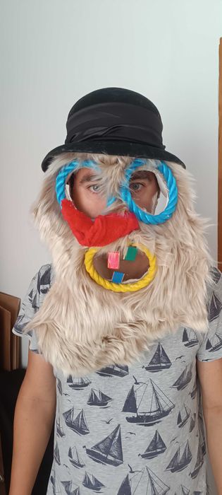 Măști tradiționale urători