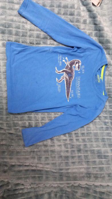 Bluza de baieti ca noua de baieti
