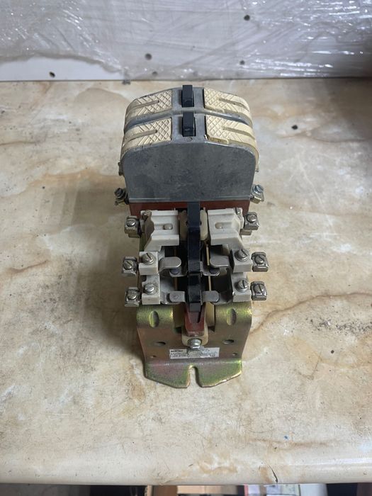 Контактор электромагнитный МК-2-20Б У3