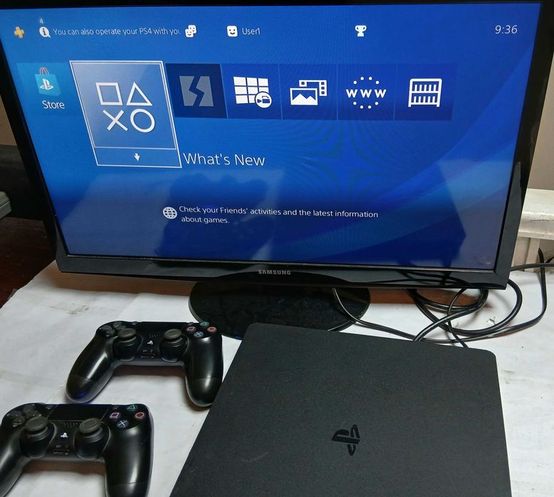 Playstation 4 + 2 контролера