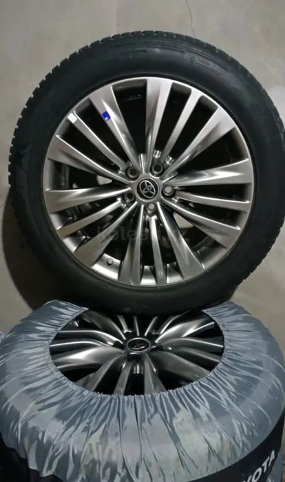 Диски с шинами Тойота Хайландер