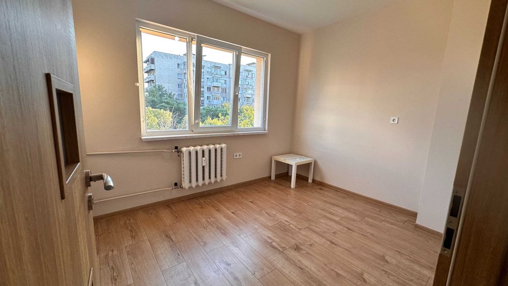 Дава се под наем Тристаен апартамент в Пловдив, Изгрев - 70 кв.м за 408 € - Снимка #15