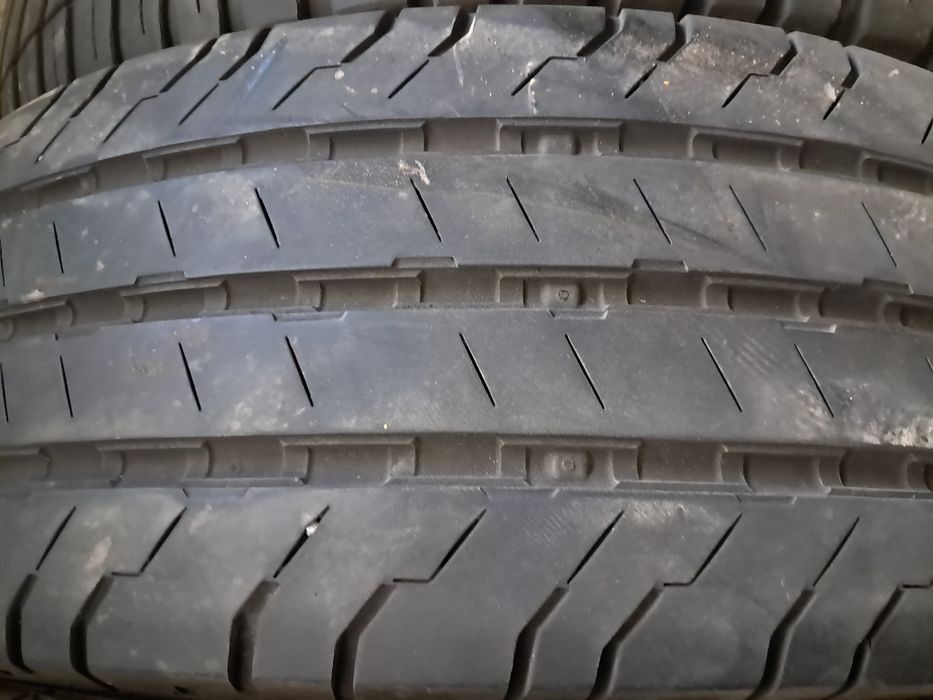 Anvelope second vara 215 65 R16C Continental