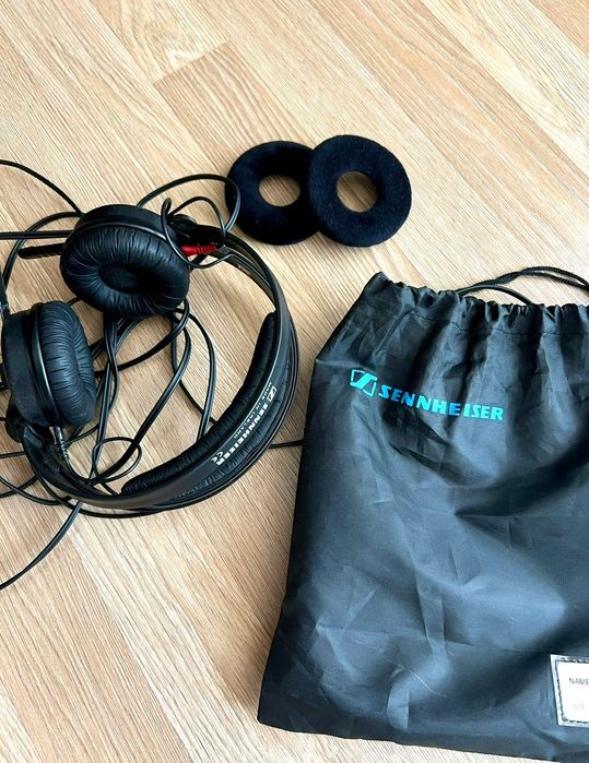 Наушники Sennheiser HD 25