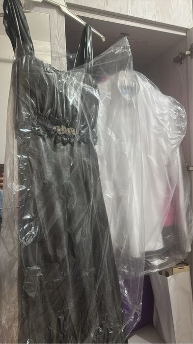 Rochie eleganta ,deosebita