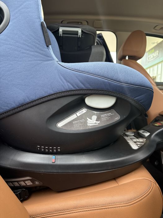 Scaun auto rotativ Joie i-Spin 360 cu isofix