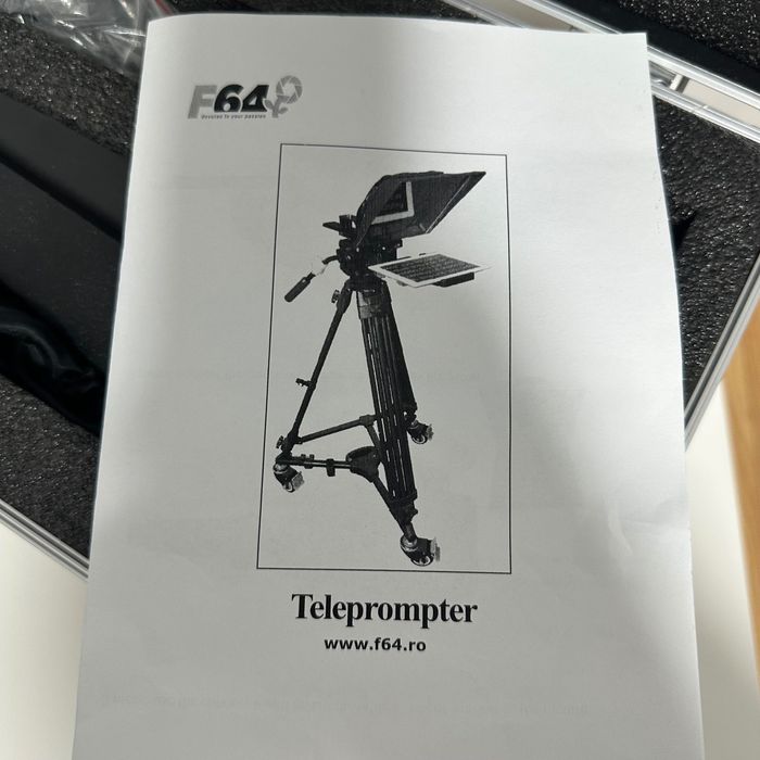 Teleprompter f64 pentru tableta