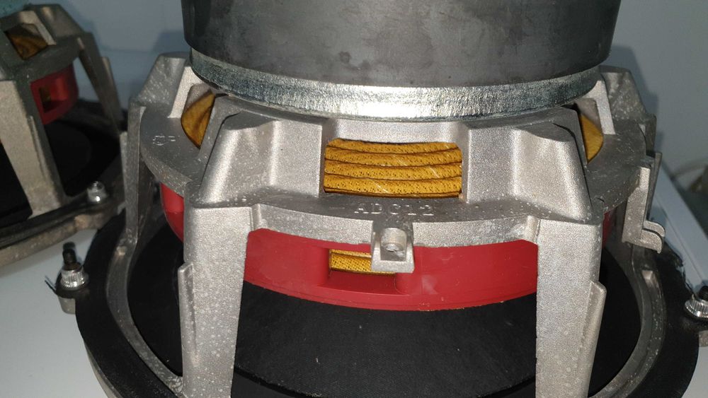 difuzoare subwoofer 10 inch/25cm  Bowers & Wilkins CT SW10