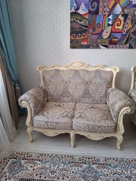 Диван 3+2+1 на ножках