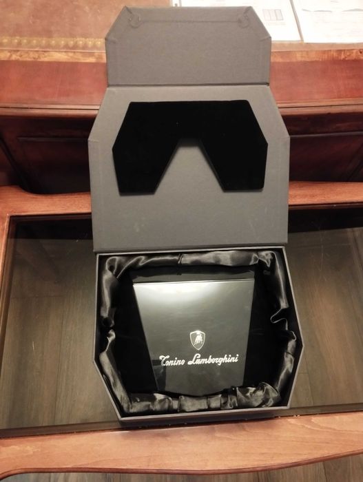 Телефон ламборджини