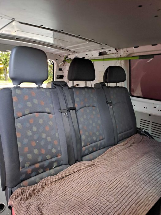 Mercedes vito 4x4 5 locuri plus marfa