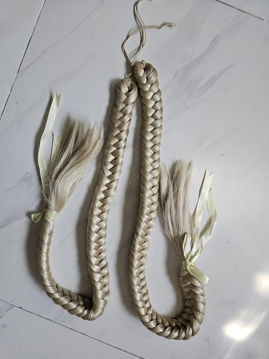 Косы парик искусственные продам