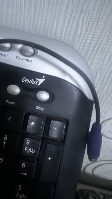 Монитор , клавиатура