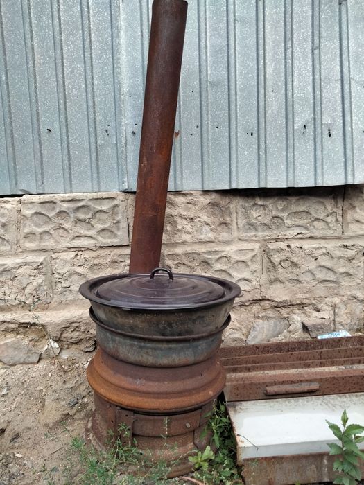 Советские казаны с ошаком.