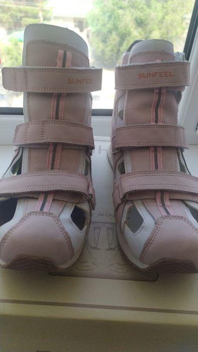 Сандалики для девочки ортопедические  размер 38