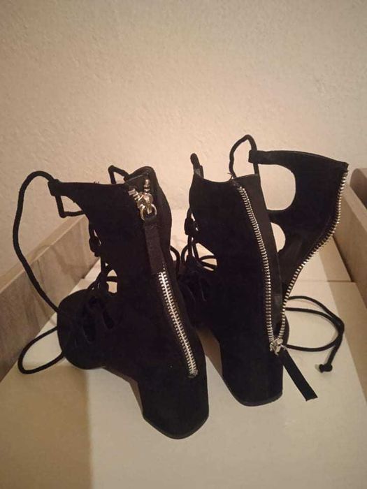 Обувки Zara Basic