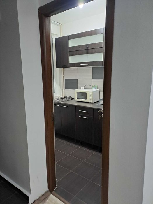 Inchiriez garsoniera Obregia - Berceni