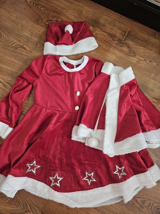 Костюма на Новый Год или Рождество, на 5 лет. Ни разу не одели. 150 т