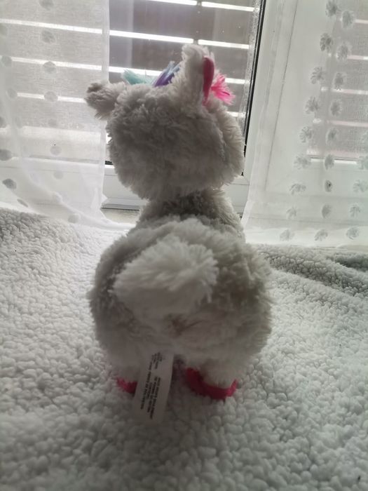 Jucarie interactiva de plus Zuru Pets Alive - Lama dansatoare