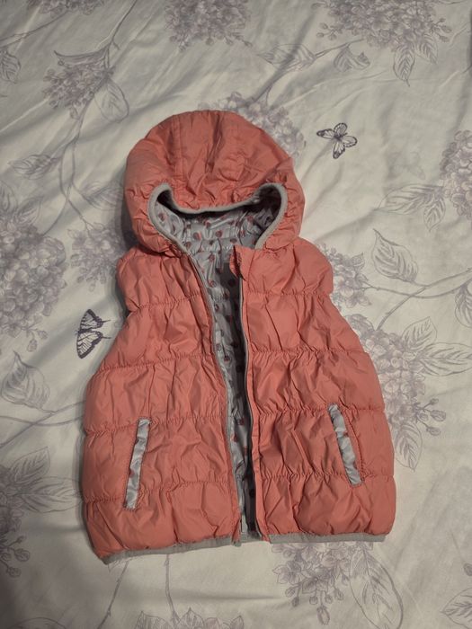 Vând veste de fetiță vârsta 6-12 luni