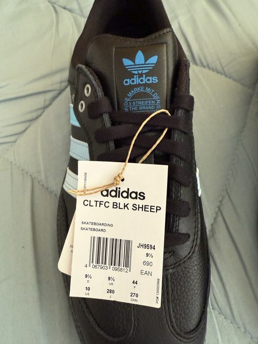 Adidas Black Sheep Samba 44