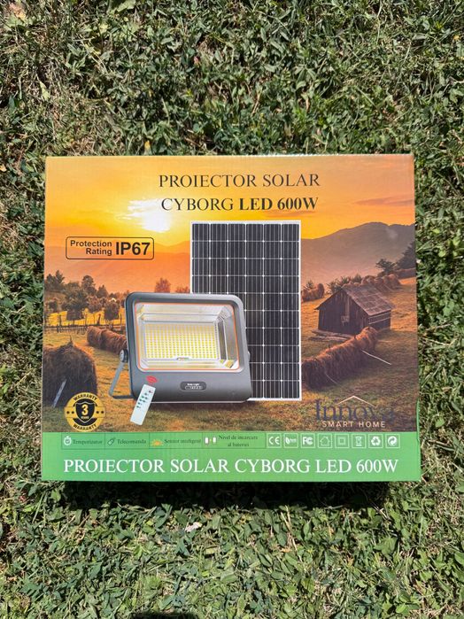 Proiectoare Solare 600W / 800W / 1000W Innova Cyborg Senzor Miscare & Lumina, Kit Instalare, Telecomanda