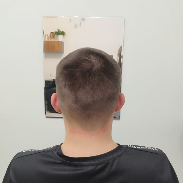 Услуги мужского парикмахера