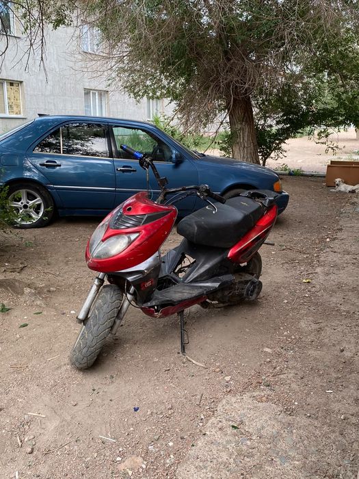 Продам скутер реисер