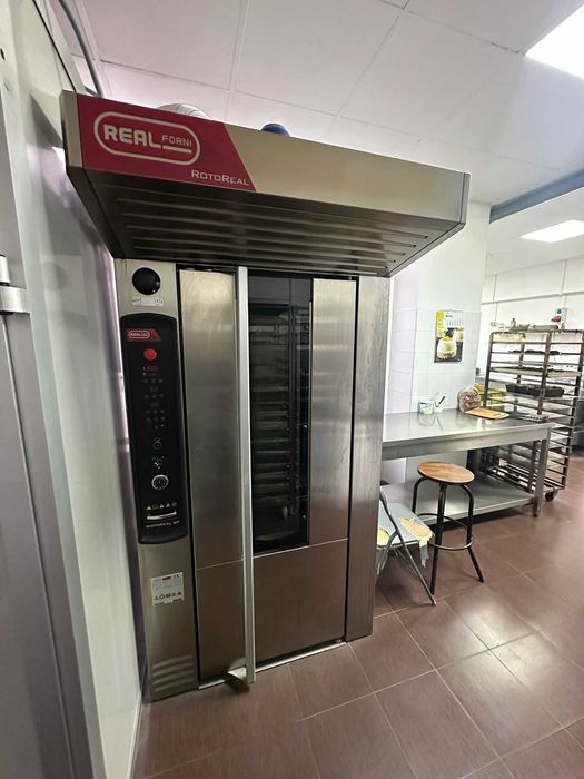 Vand Brutarie Patiserie Cofetărie