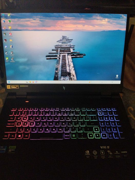 Acer nitro 17,Intel core i7