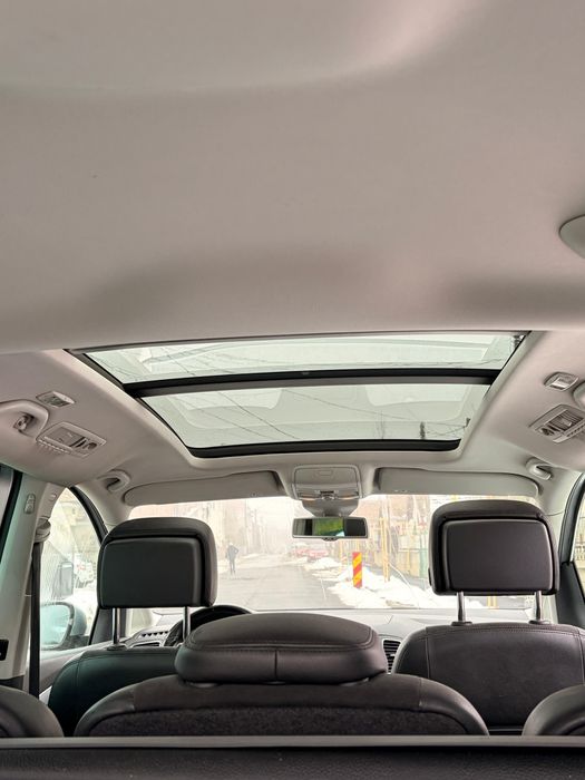 vw. Sharan 2012 automata, 5 locuri, 242000 km, dsg. 170 cp.