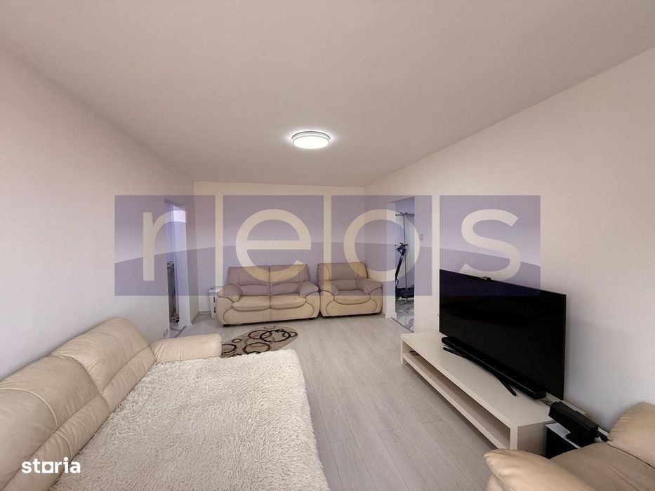 Vanzare 2 Camere Titan | Metrou 1 Decembrie 1918 | Renovat Complet — fotografia 3
