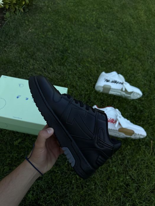 Adidasi Off White  Out Of Office / Premium / 2026