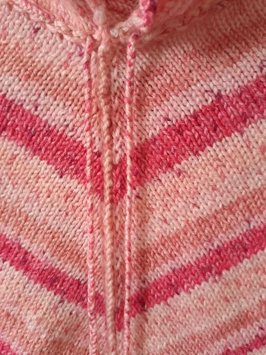 Плетено пончо с качулка 3-4-5г.